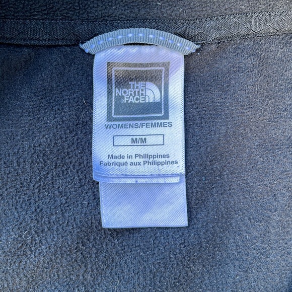 THE NORTH FACE Half Zip Pull Over - Picture 5 of 10